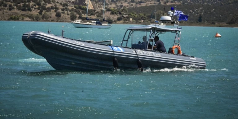 Eντοπισμός 18 προσφύγων και μεταναστών ανοιχτά της Χίου